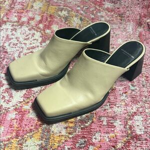 Vagabond Cream Leather Square-Toe Mule Heels 90's y2k Minimalist Chic